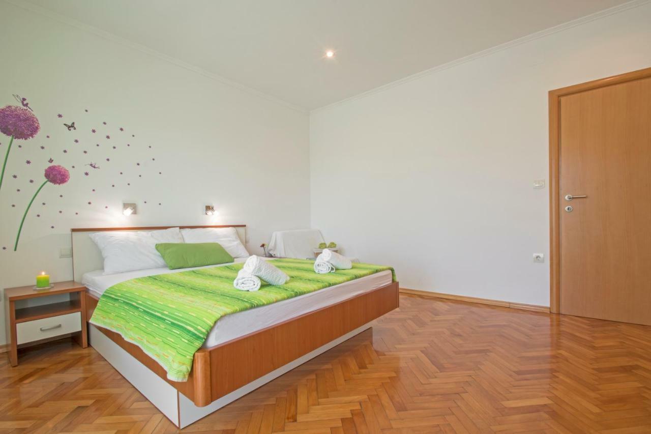 Apartments Jessica Цриквеница Экстерьер фото